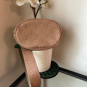 Steve Madden Tan Embossed Belt Bag Fanny Pack With Gold Hardware